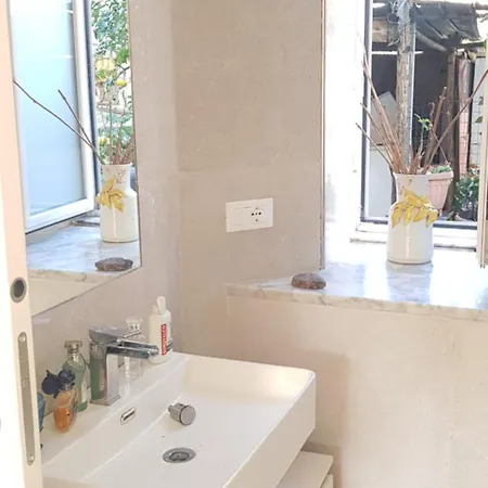 Πανσιόν La Casina Di Silvio Massa Lubrense